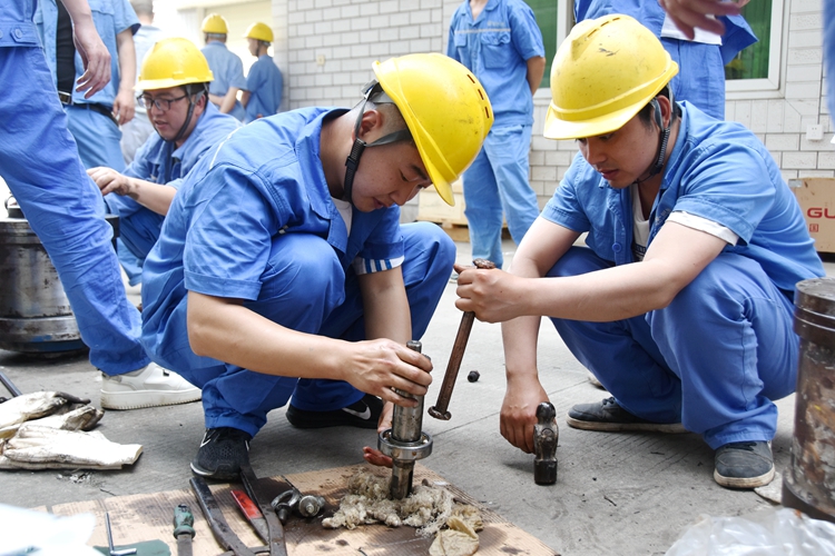 1687751269922313.jpg 鉗工組.JPG