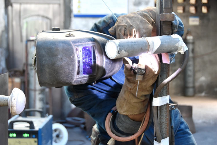 1687751348517467.jpg 電焊組.JPG